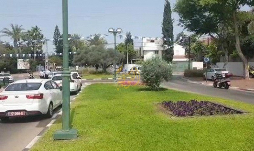 موقع الطعن في "رمات هشارون"